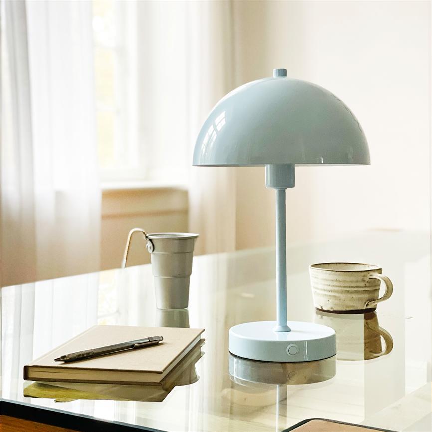 Stockholm LED Wiederaufladbare Tischlampe V. 2.0 - Eisblau