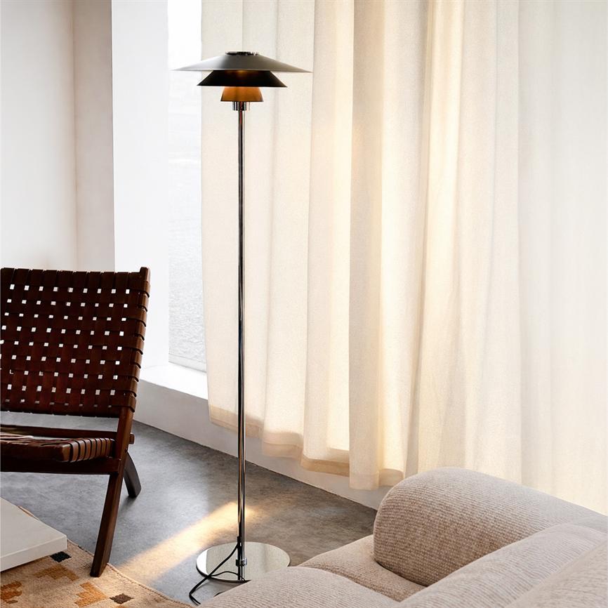 Kay Stehlampe – Schwarz