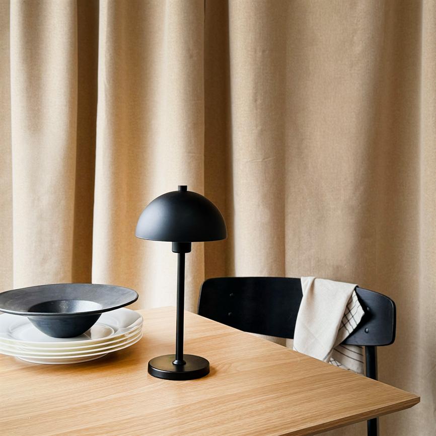 Borås Bordlampe - Sort